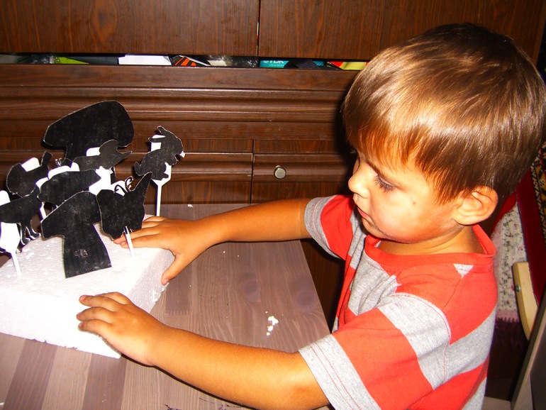 ТЕАТР ТЕНЕЙ!