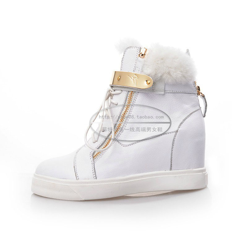 Giuseppe Zanotti зима