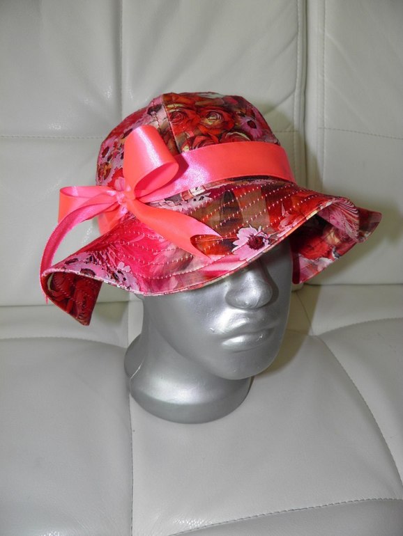 продам шапочку и панамку.все новое.почта