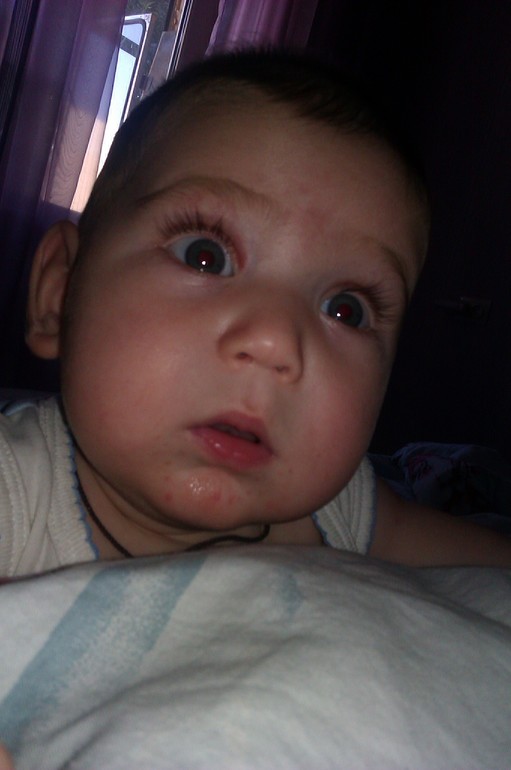 медвежонку пять)