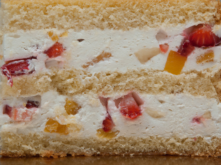 Торт с ромашками