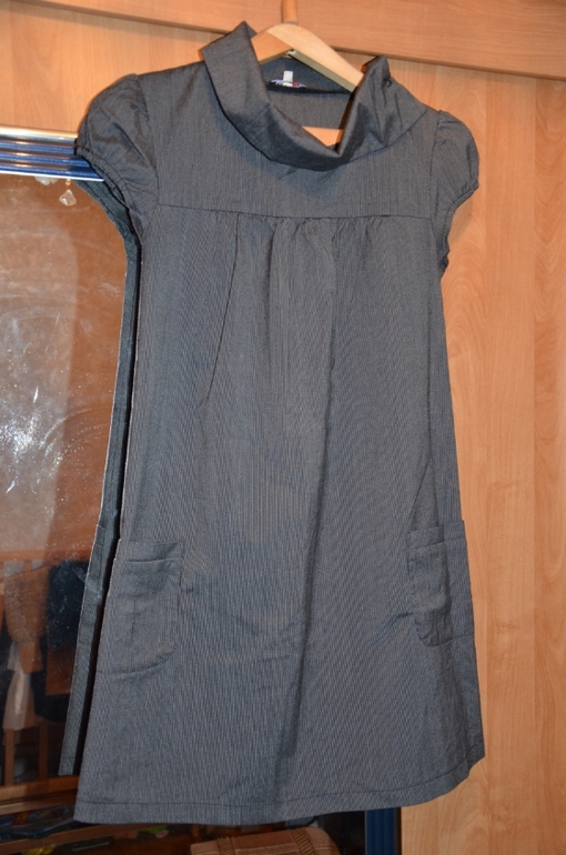 Обмен Вещи б/у размер 40-42, одно платье на 44 размер