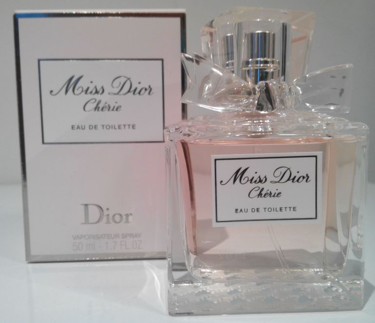 Ля парфюмерия форум. Miss Dior Cherie Eau de Toilette 2010 Dior. Miss Dior Cherie Eau de Toilette. Miss Dior Cherie 2010. Miss Dior Cherie 2004.