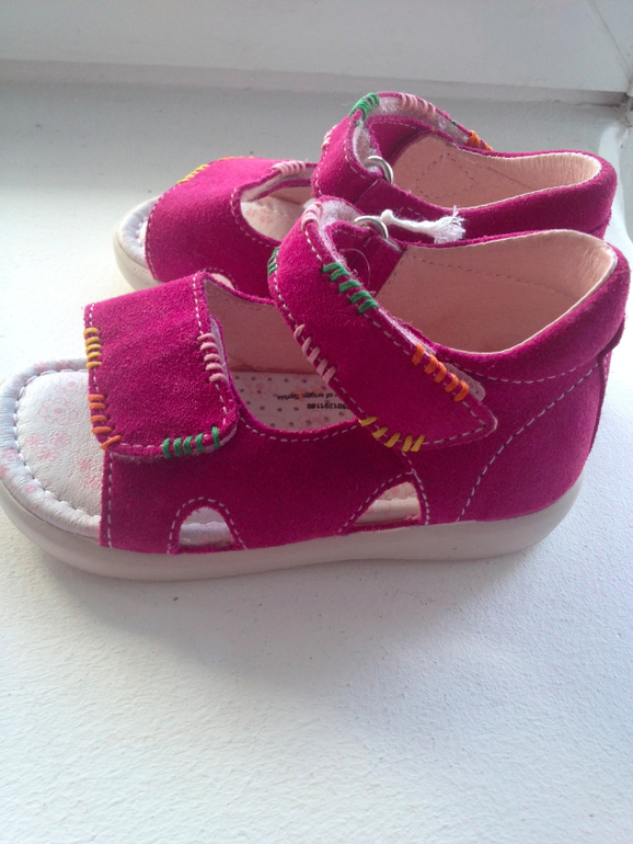 Новый босоножки Naturino Falcotto 23 размер 1900