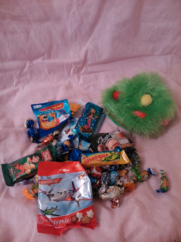 Первый подарочек на первый НГ :)