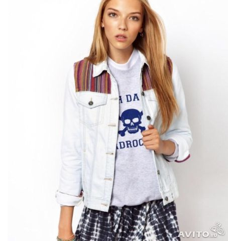 Новая светлая джинсовая куртка Bellfield