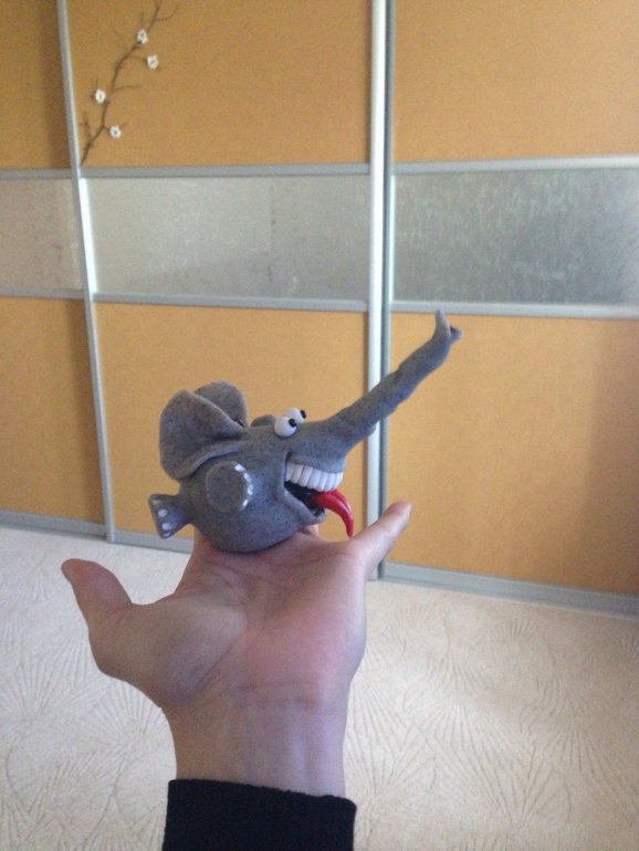 Мой Слон-летяга из полимерной глины:)