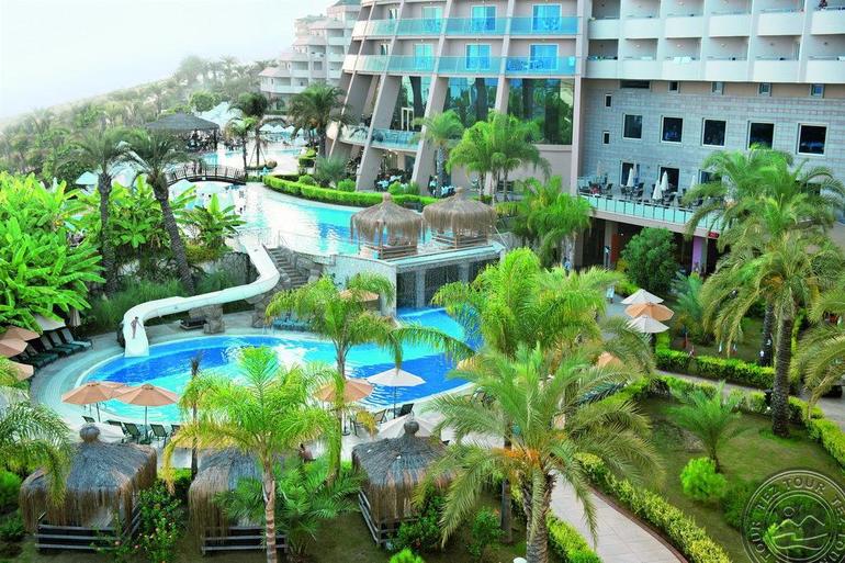 Отели Турции с Лунапарком