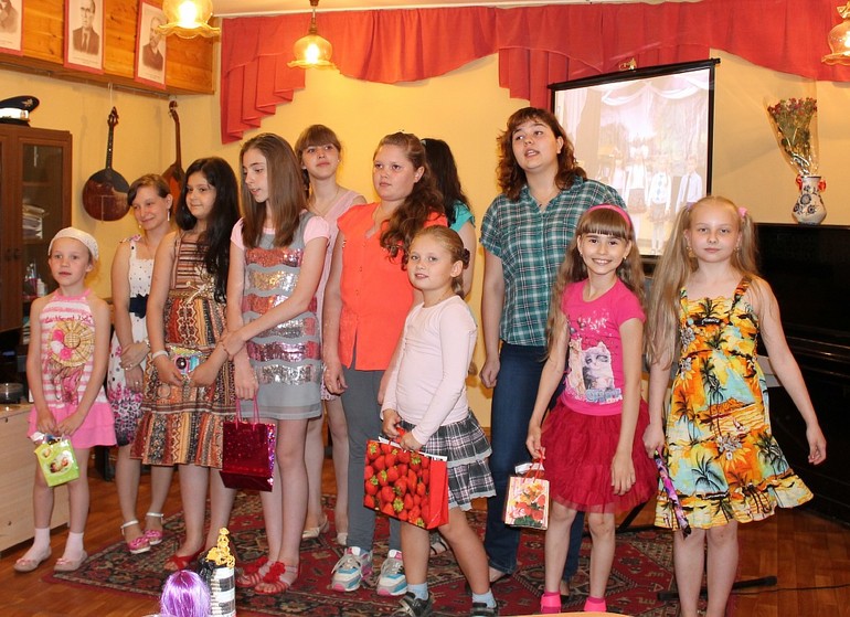 Открытый урок и награждение, лучших учеников музыкального объединения))