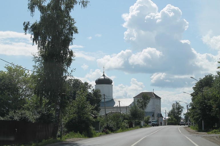 Облака белогривые лошадки....