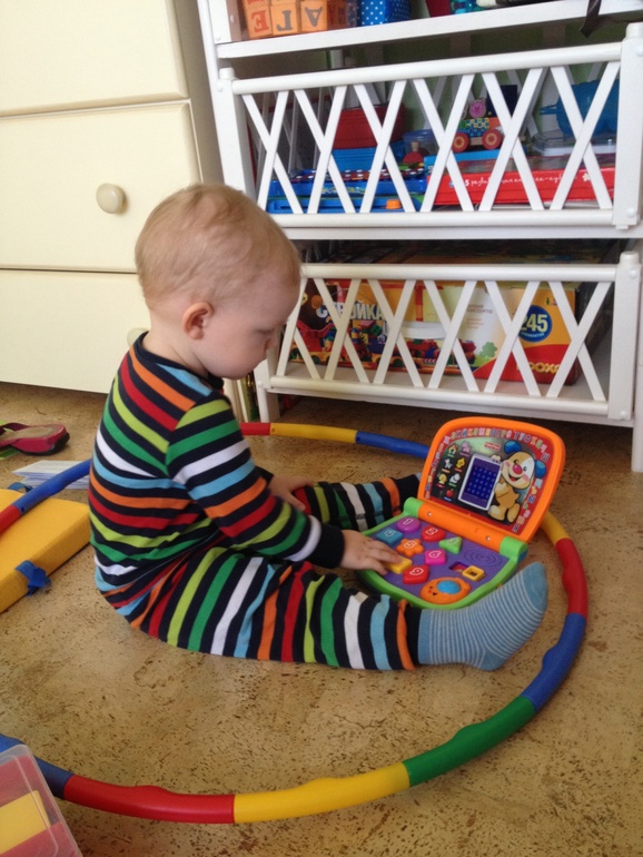 Рисуем, играем и обнимаемся