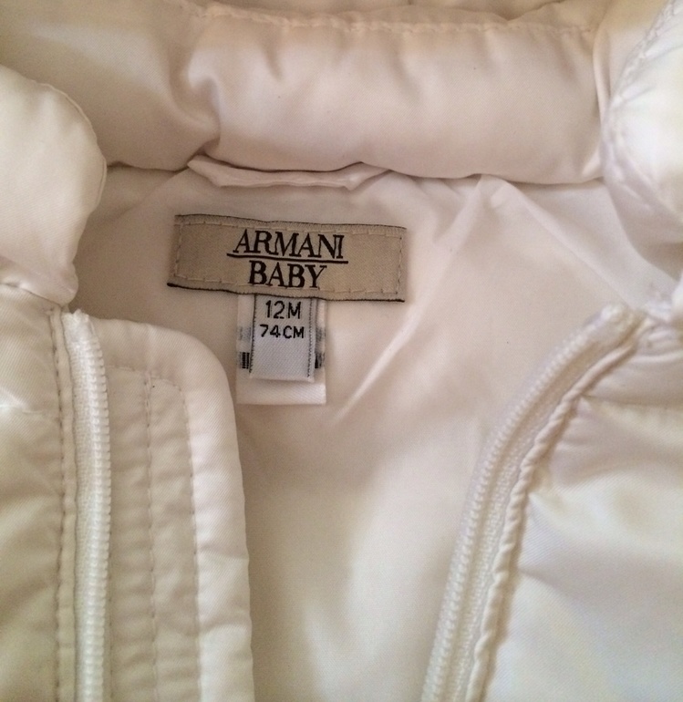 Куртка Армани 10-12 мес. 2 тыс.