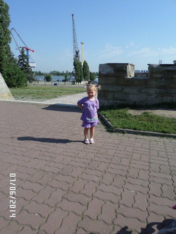7048a6d5bb6fe5592ea7f59f8d41a6f8.jpg