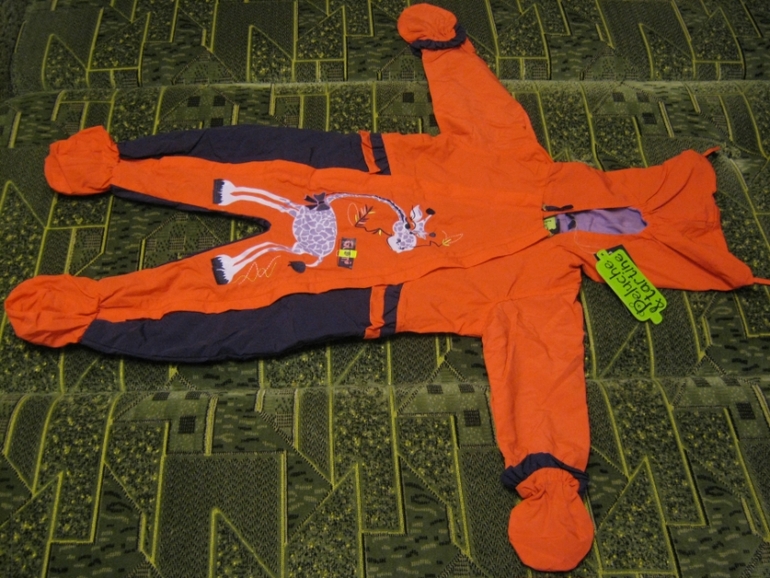 Комбинезон для девочки (весна) Peluche et Tartine р-р 86 (18 m)